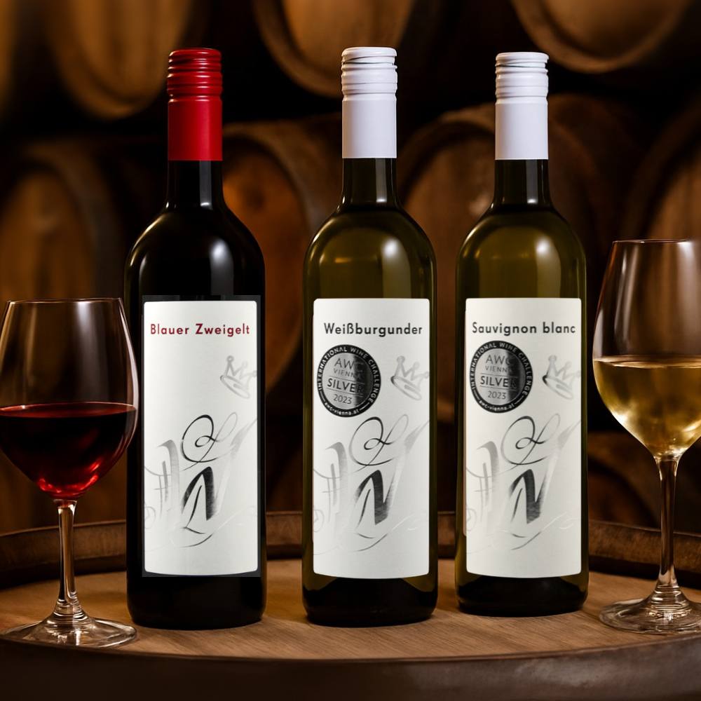 Wieser Weine Weingut Moodfoto 3 Flaschen